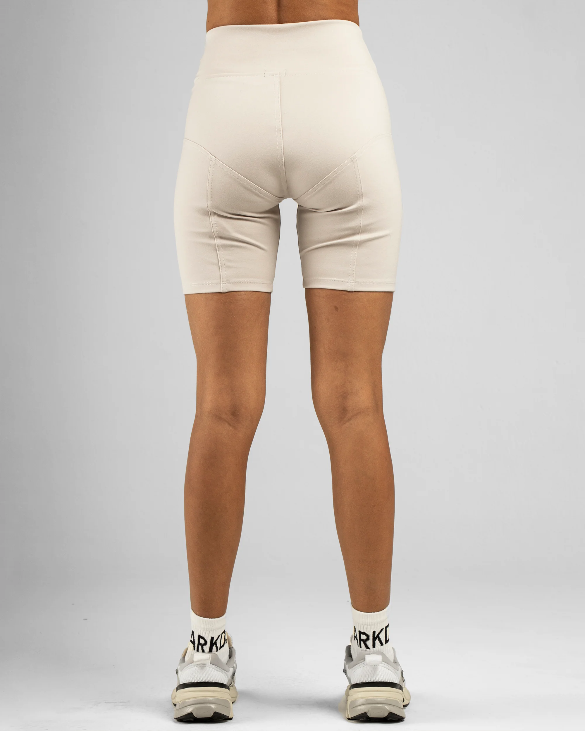 Biker Beige - Image 4