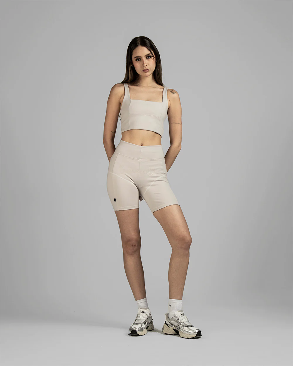 Biker Quartz Beige - Image 3