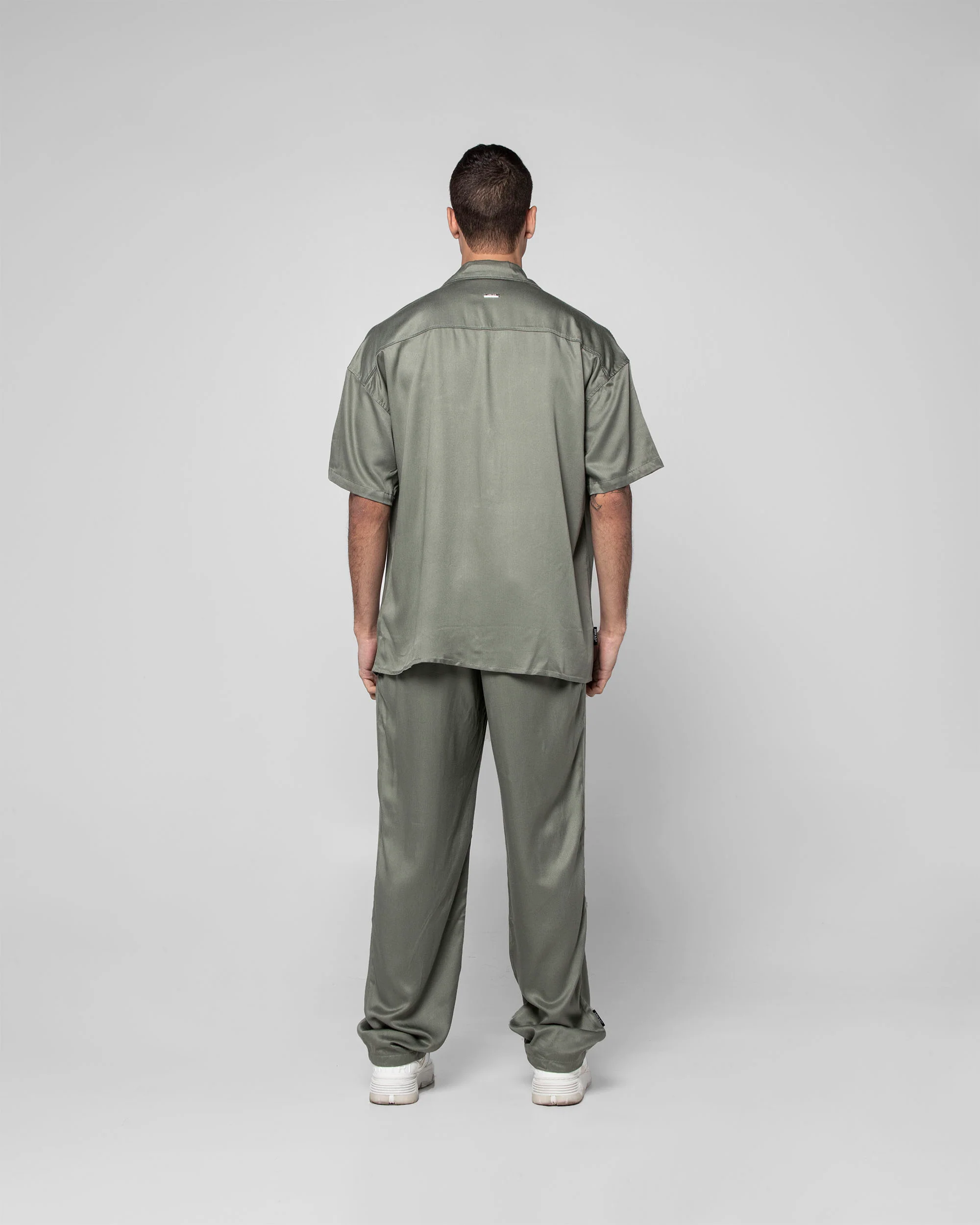 Camisa Arkad Verde Oliva - Image 6