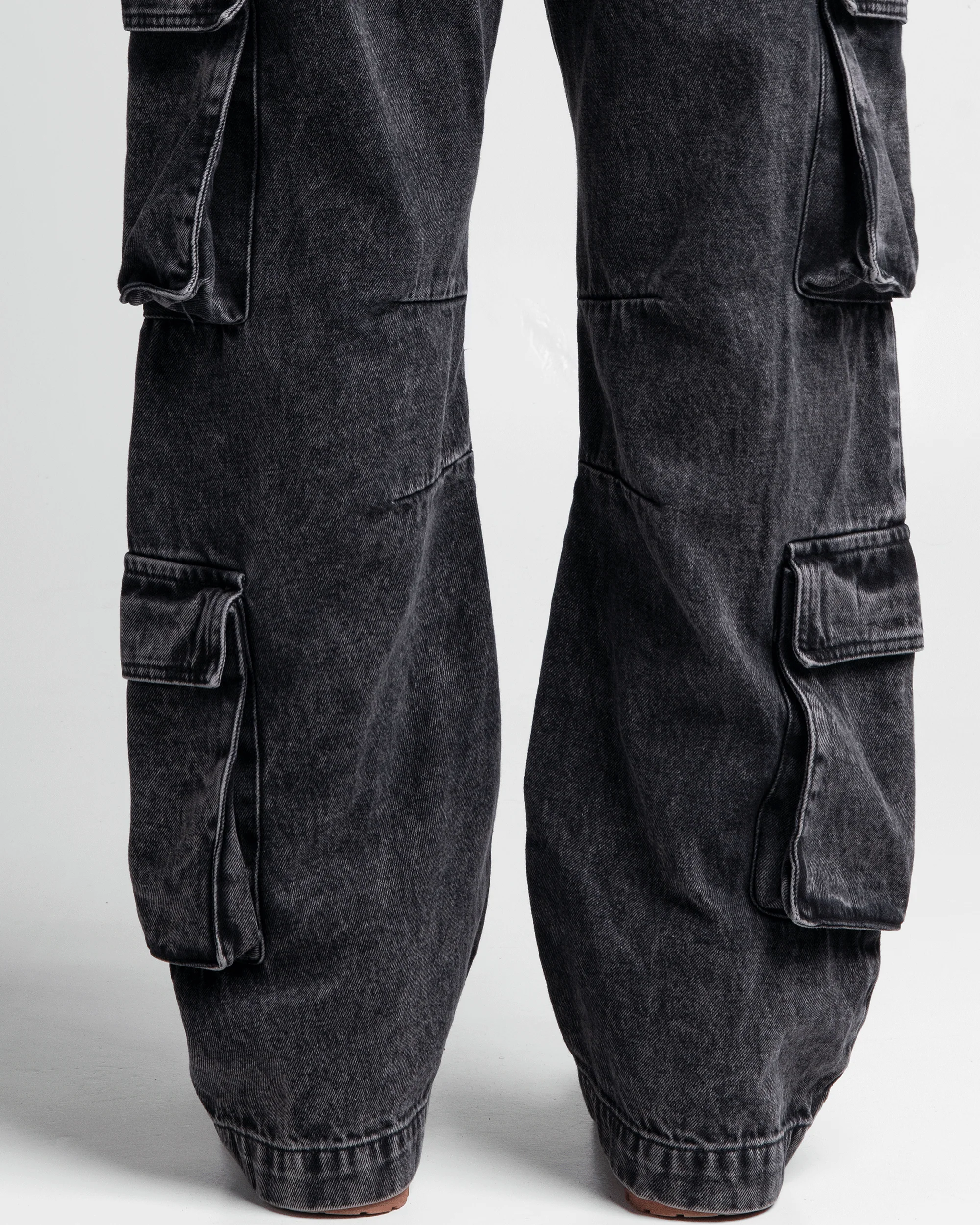 Denim Pant Cargo Negro - Image 7