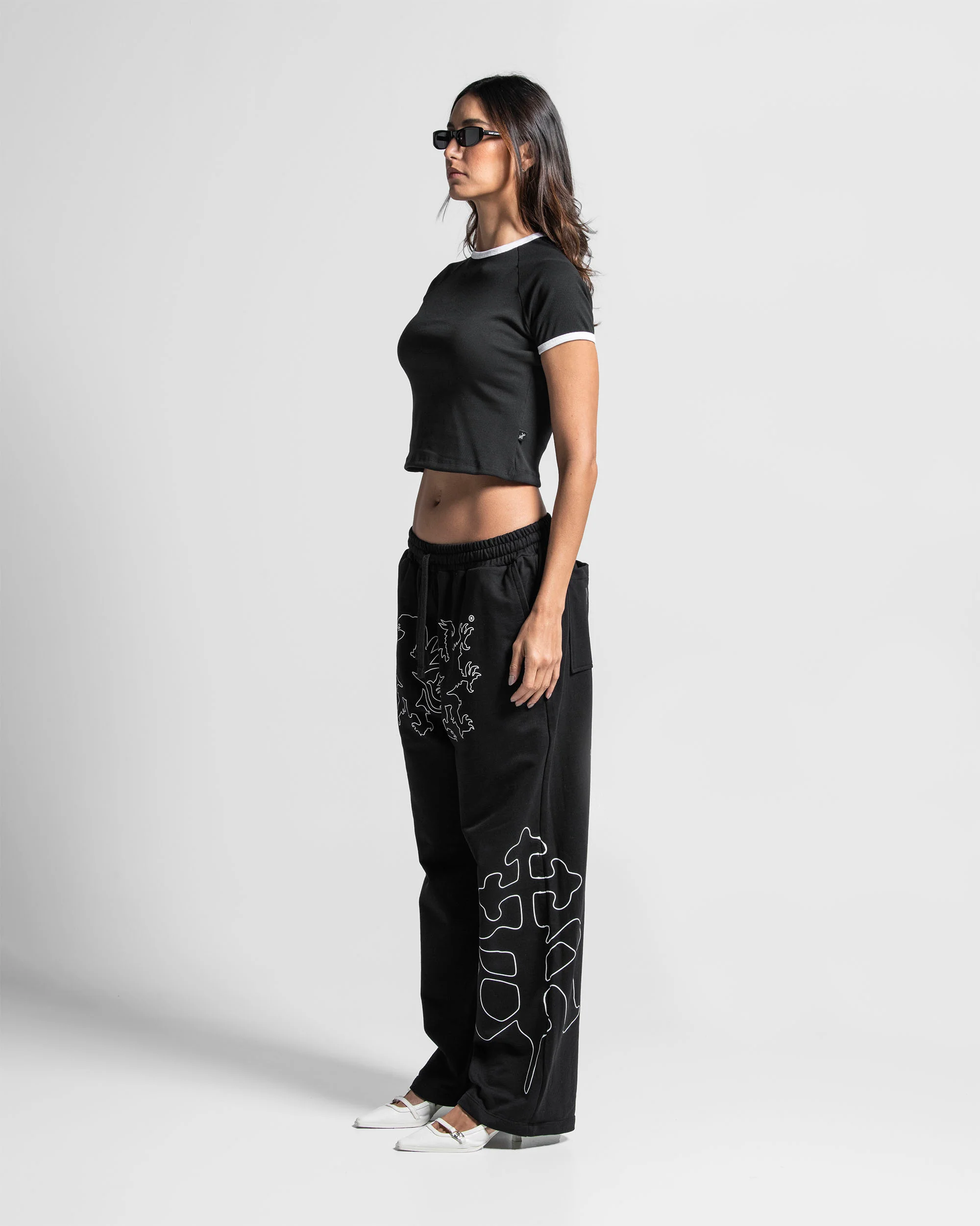 Sweatpant Paper Trail Negra - Unisex - Image 12