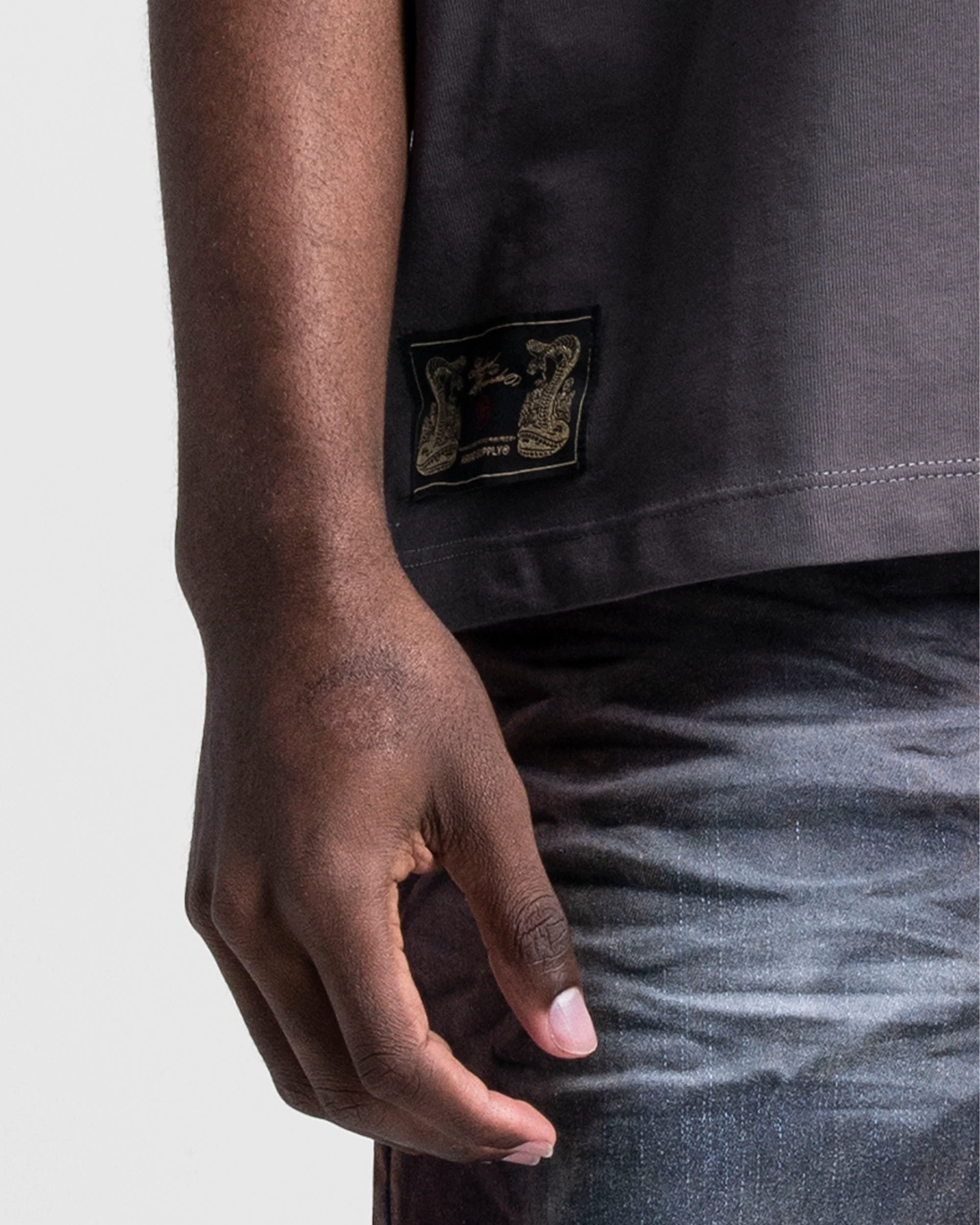 Tshirt Oversize Gris Arkad Records - Image 7