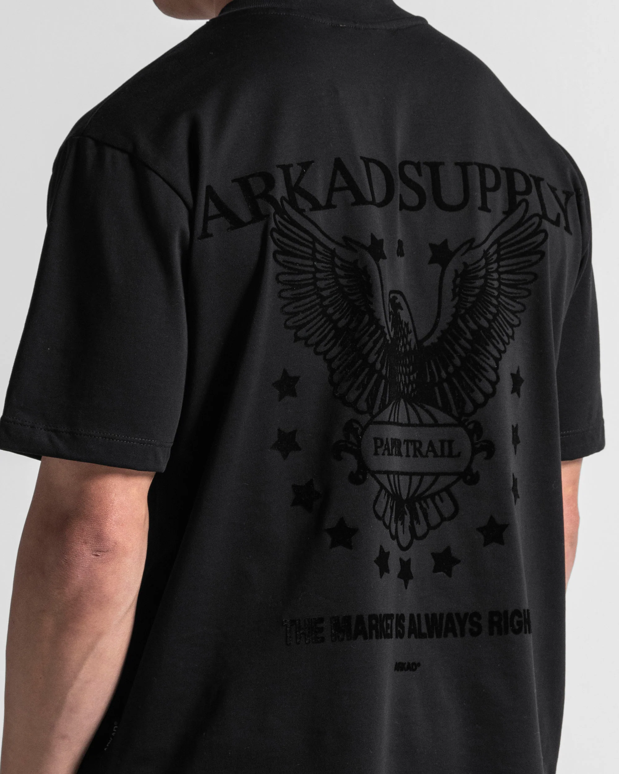 Tshirt Regular Fit Velvet Negra Paper Trail - Image 7